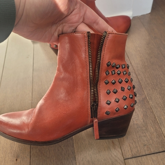 Minelli studded red ankle boots 37 - Picture 5 of 13
